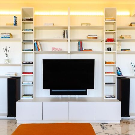 Peaceful Penthouse With Garage By Ndp Rent Lejlighed Rom Eksteriør billede